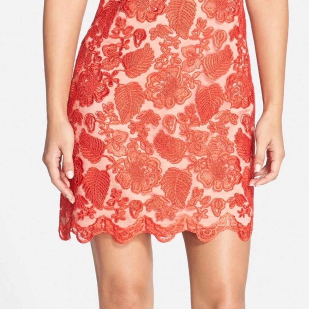 Vince Camuto Sleeveless Cocktail Dress - Picture 4 of 5